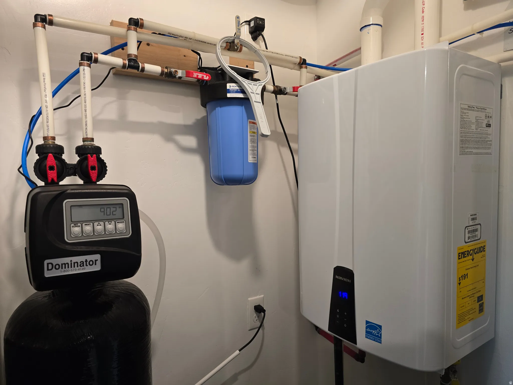 Water filtration system and tankless water heater
