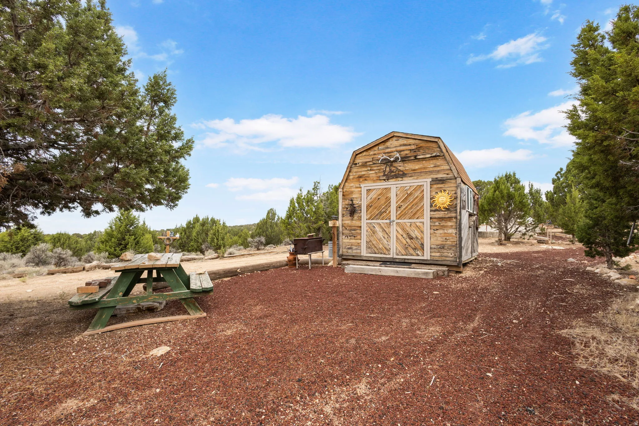 barn has 3 beds