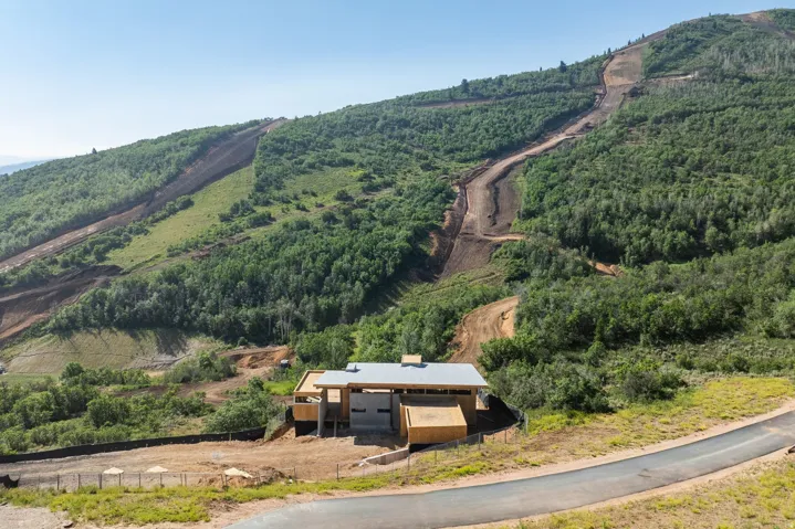 8856 N Ski Beach Way, Park City, Utah 84060