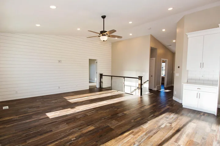 Large, spacious great room