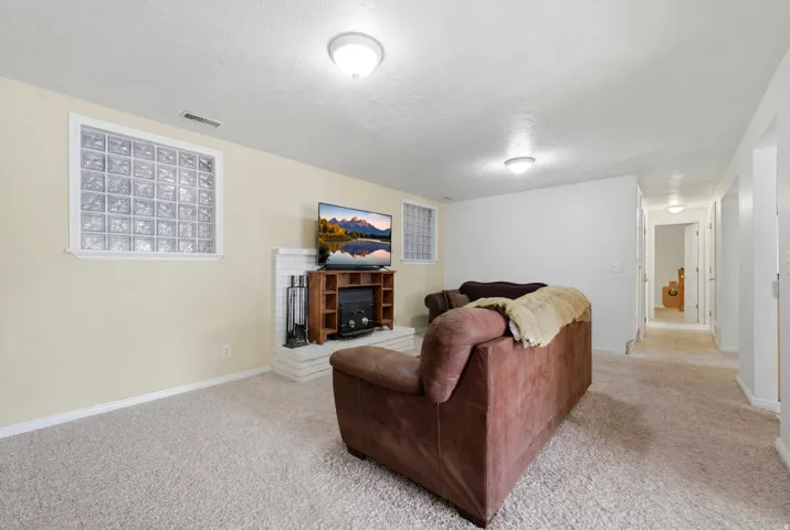 2312 E Cinnabar Ln, Salt Lake City, Utah 84121