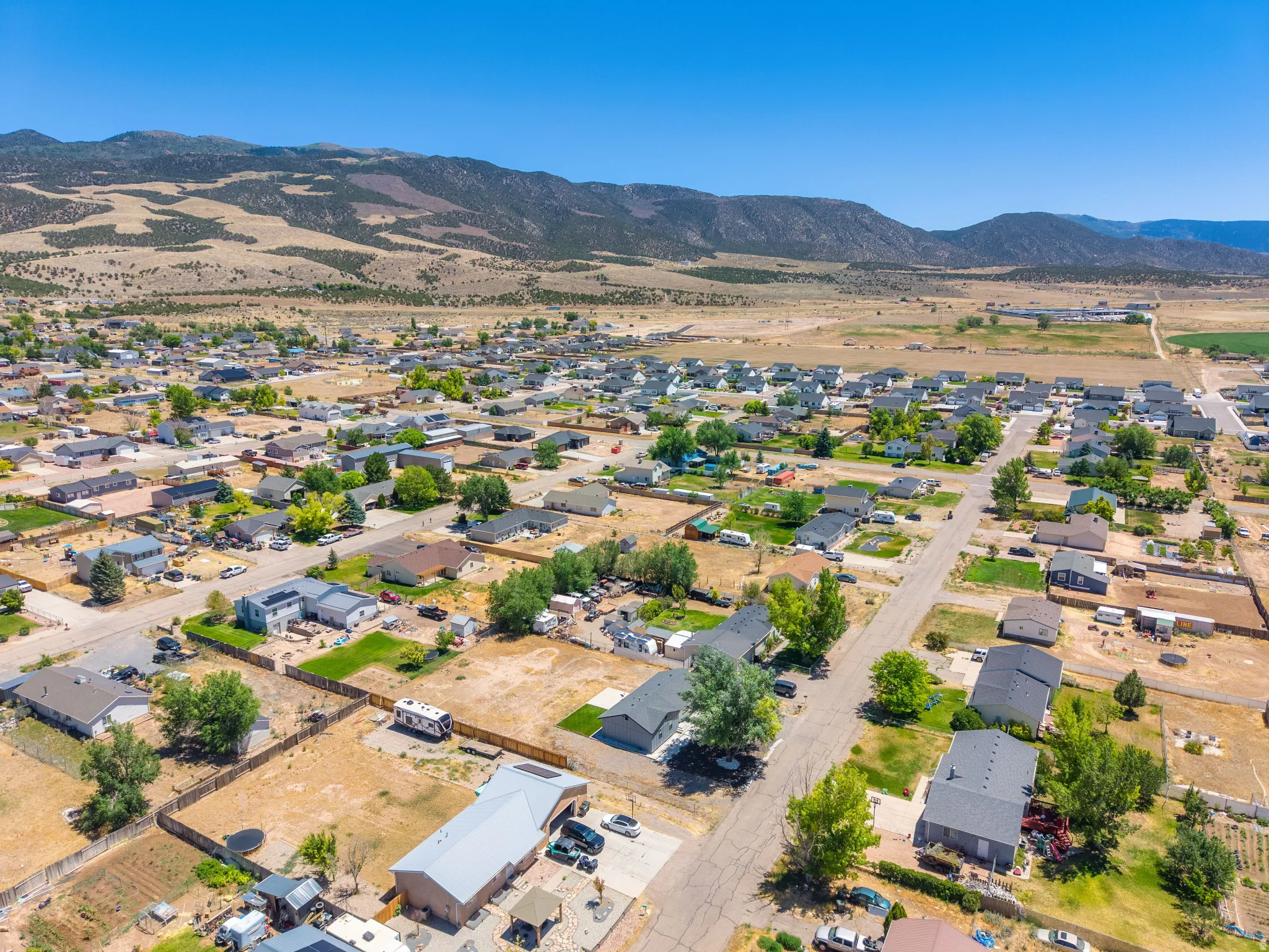 Residential neighborhood with a mountain backdrop
