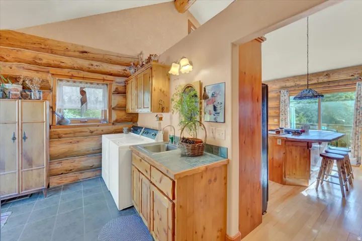 4400 S Red Fox Rd, Kamas, Utah 84036