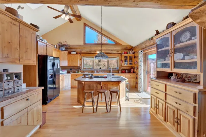 4400 S Red Fox Rd, Kamas, Utah 84036