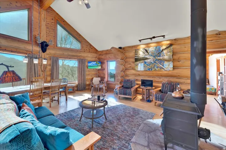 4400 S Red Fox Rd, Kamas, Utah 84036