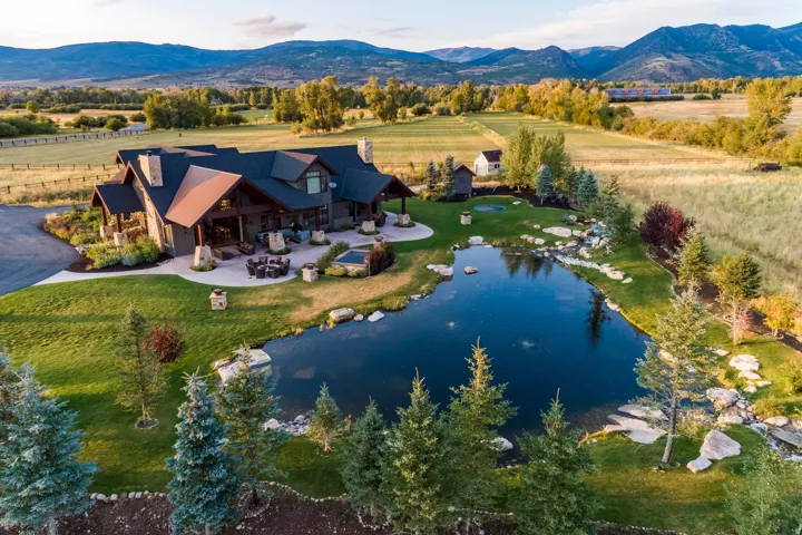 425 E Boulderville Rd, Oakley, Utah 84055