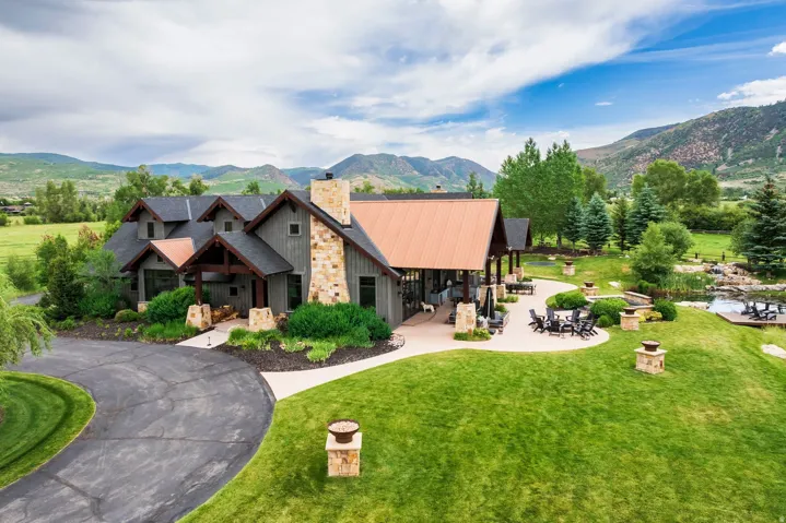 425 E Boulderville Rd, Oakley, Utah 84055