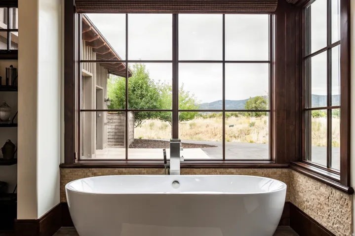 425 E Boulderville Rd, Oakley, Utah 84055