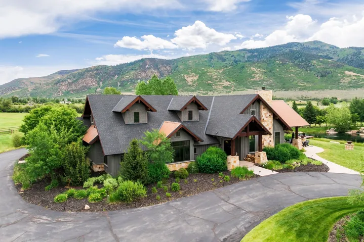 425 E Boulderville Rd, Oakley, Utah 84055