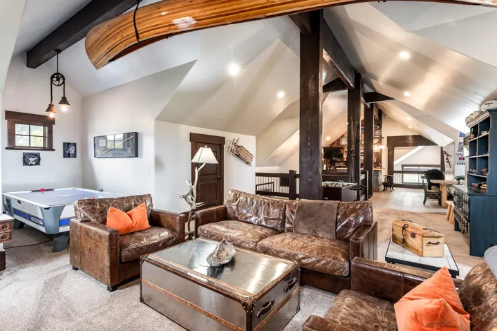 425 E Boulderville Rd, Oakley, Utah 84055