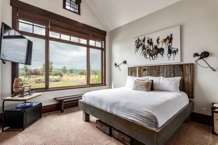 425 E Boulderville Rd, Oakley, Utah 84055