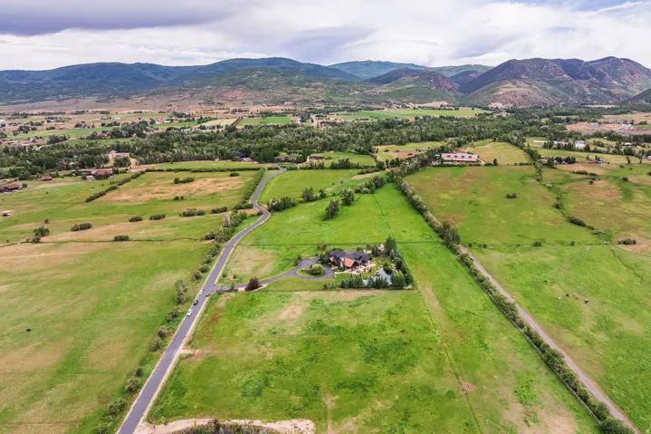425 E Boulderville Rd, Oakley, Utah 84055