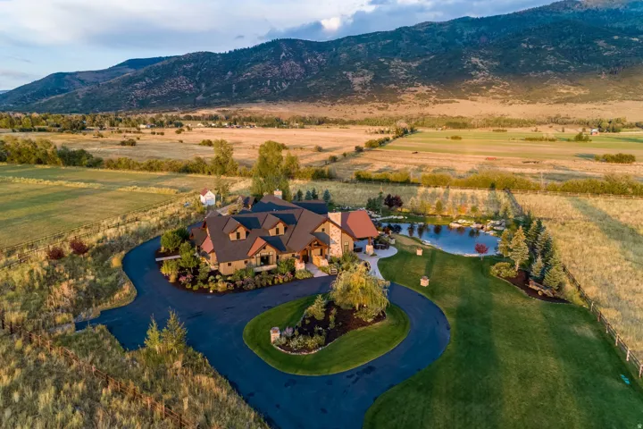 425 E Boulderville Rd, Oakley, Utah 84055
