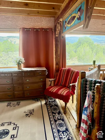 2nd floor bedroom