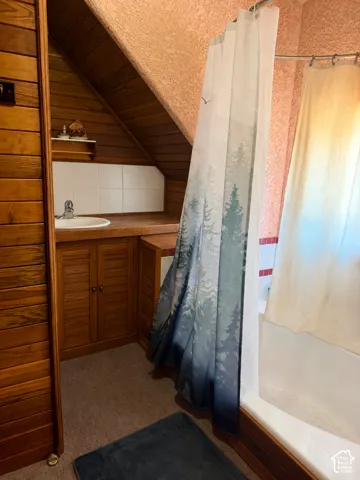 Full bath