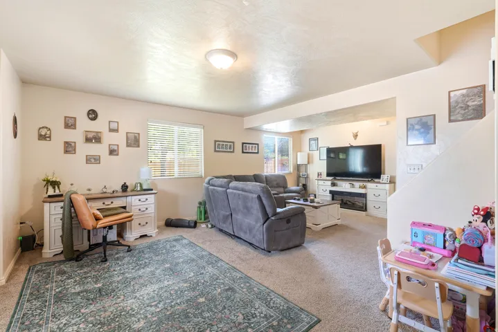 547 N 100 E, Vernal, Utah 84078