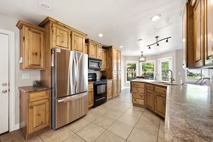 2819 S Silver Fox Ln, Saratoga Springs, Utah 84045