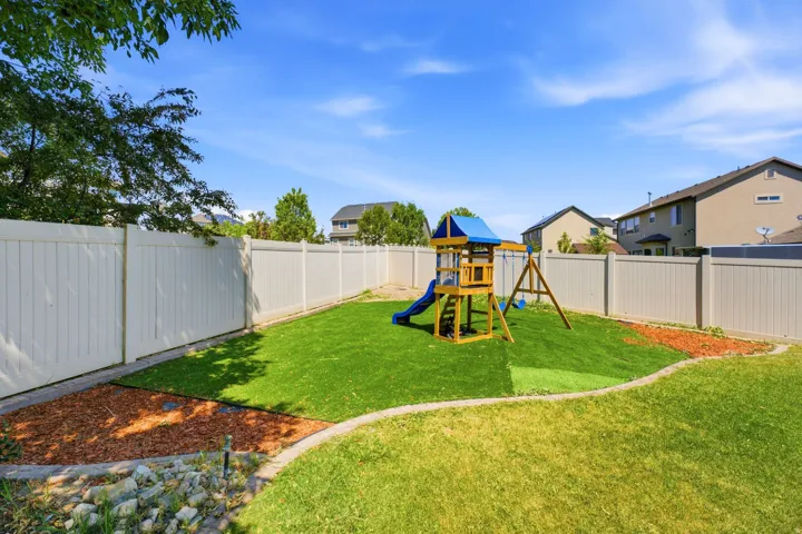 2819 S Silver Fox Ln, Saratoga Springs, Utah 84045