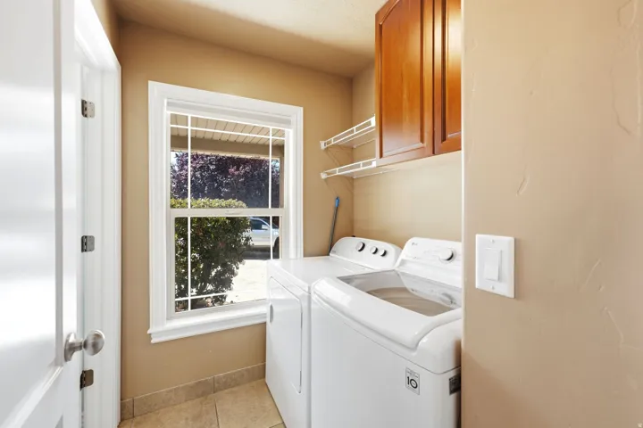 2819 S Silver Fox Ln, Saratoga Springs, Utah 84045