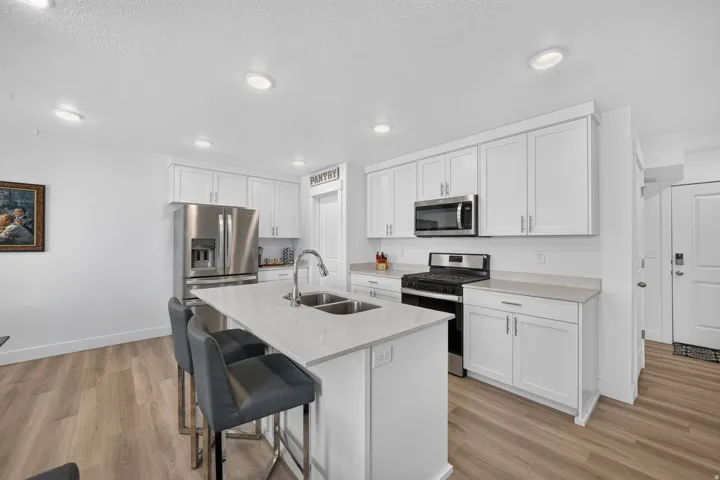 1639 E Indigo Loop, Layton, Utah 84041