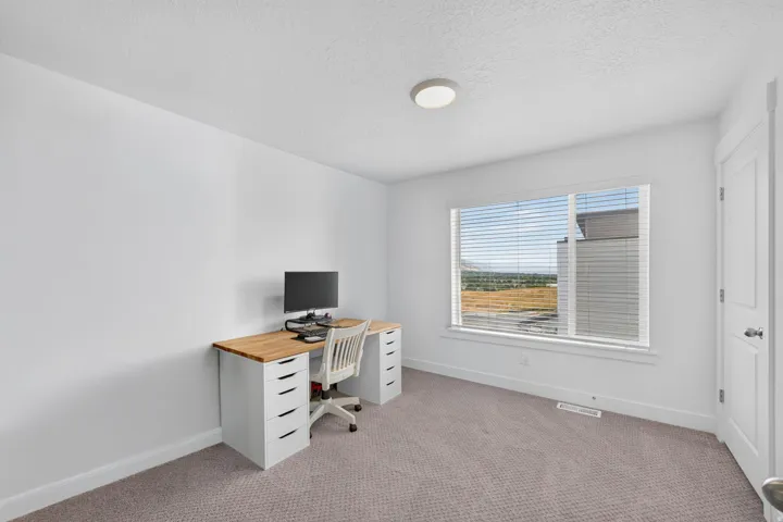 1639 E Indigo Loop, Layton, Utah 84041