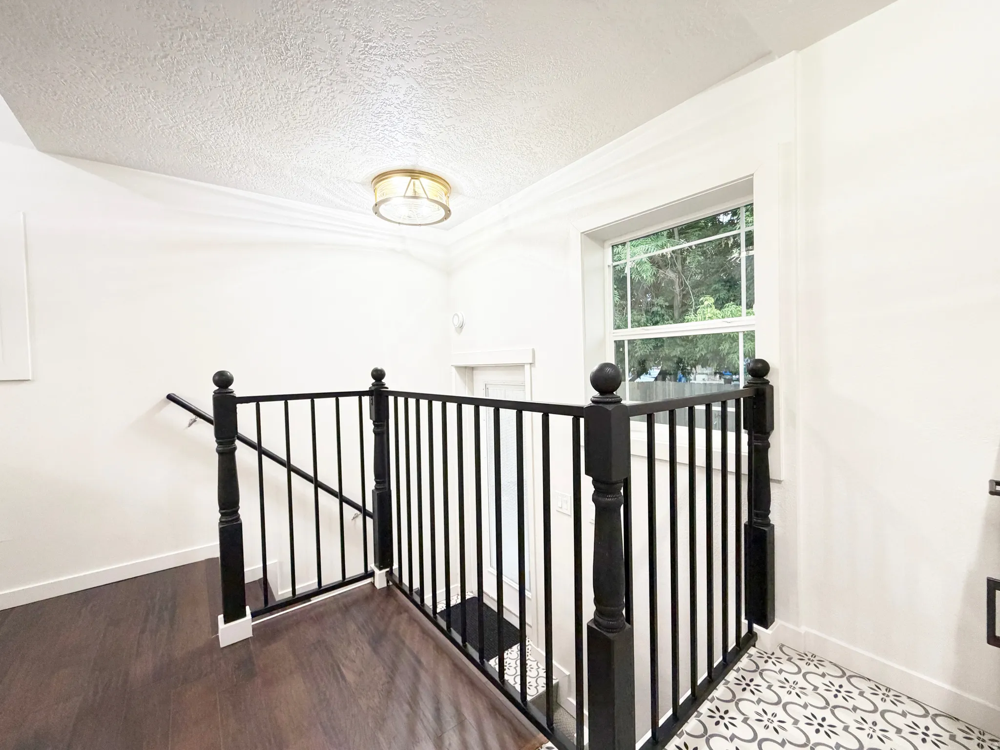 Rear entrance with mud room.