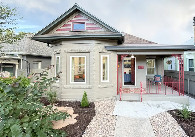 Beautiful Victorian updated in and out with peaceful, xeriscaped, zen-garden.