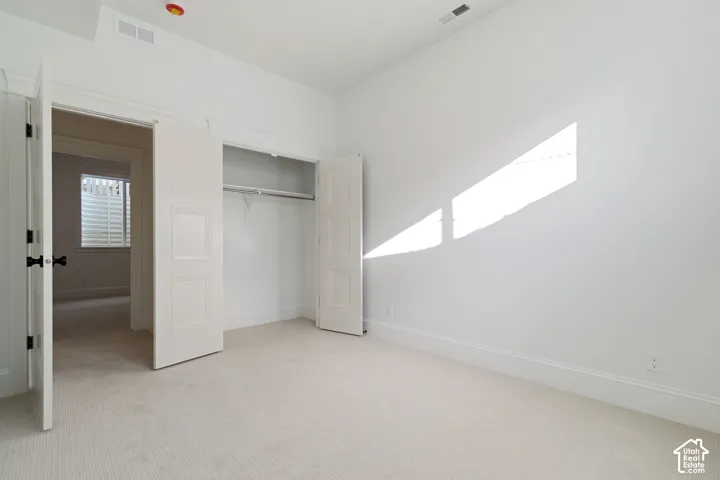 White walls with carpeting