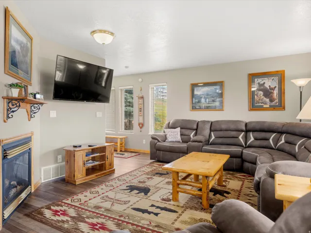 532 W Raspberry Patch Rd #47, Garden City, Utah 84028