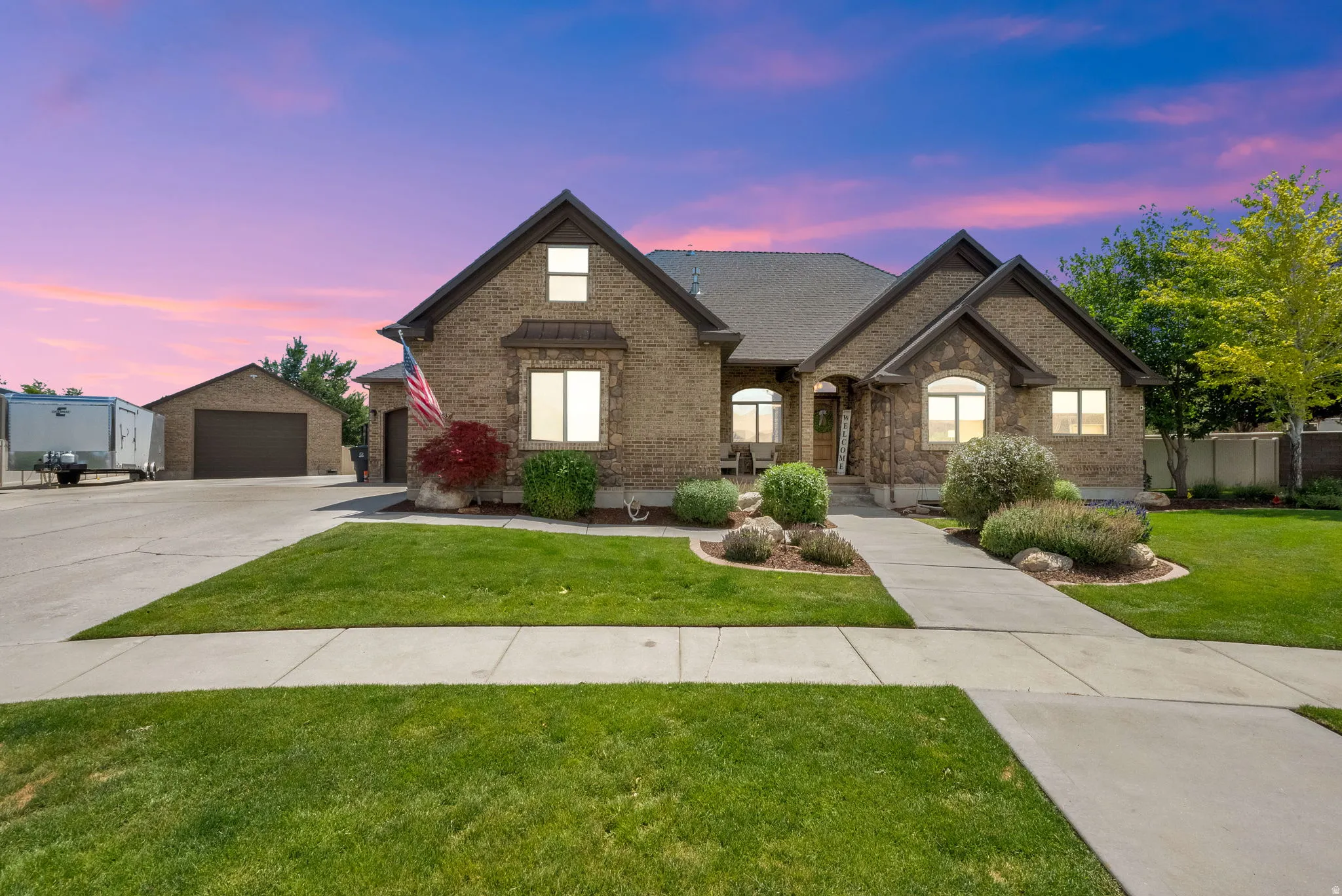 Front view of home