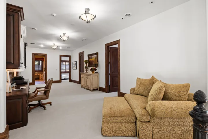 18 Snow Forest Ln, Sandy, Utah 84092
