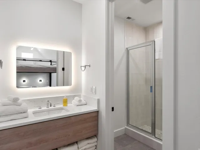 Bedroom #5 Bathroom