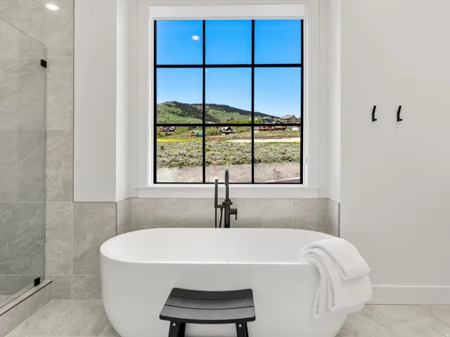 Primary Bedroom Full Bathroom#1
