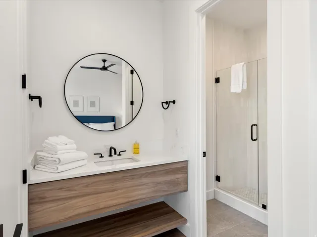 Bedroom Bathroom #2