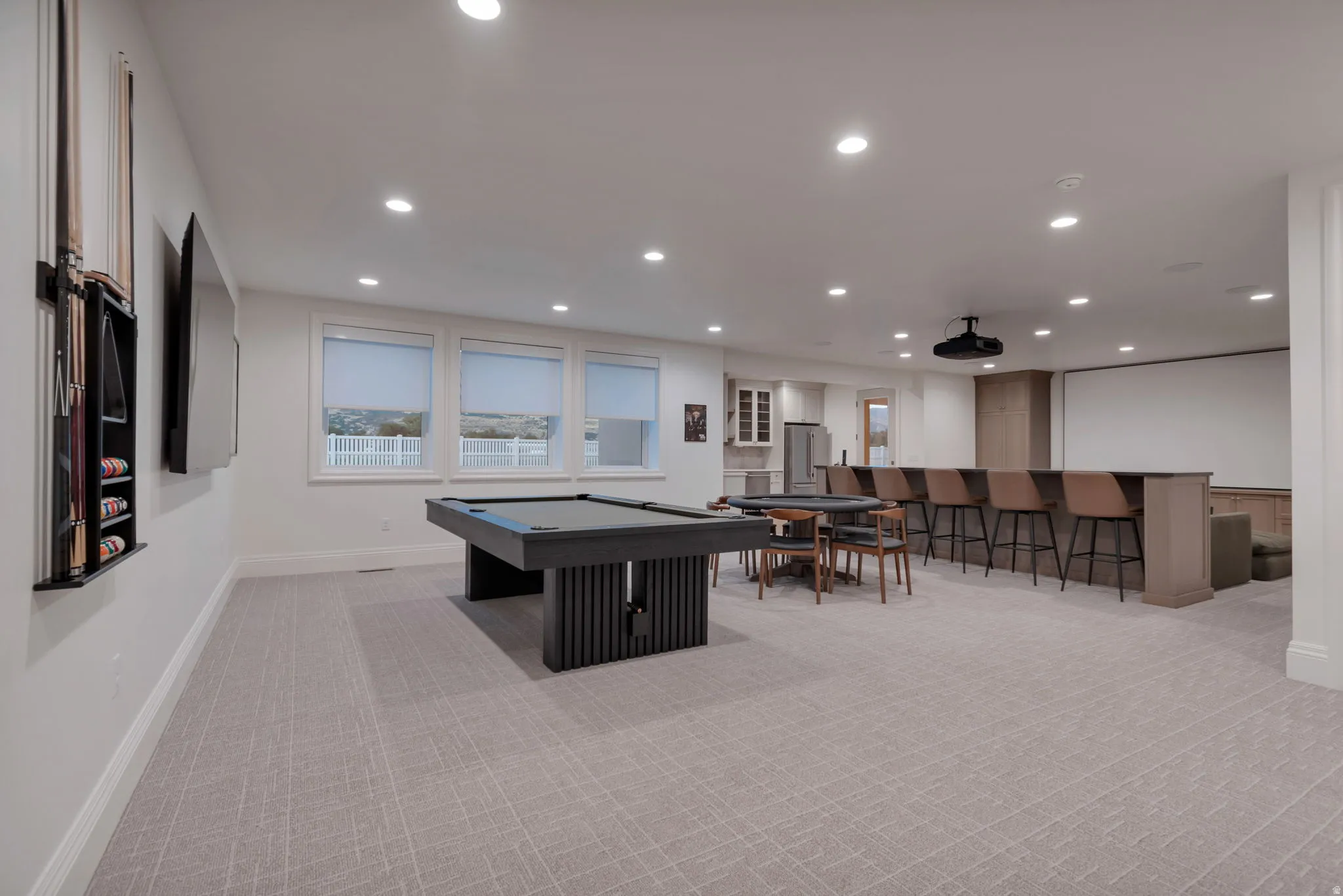 Basement recreation room, with home theater and full kitchen