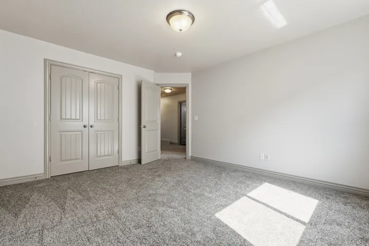4444 S Cross Creek Road #19a, West Haven, Utah 84401