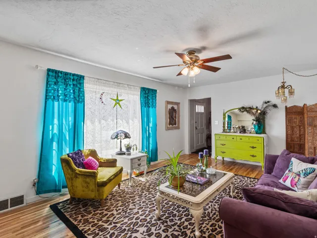 4760 S Atwood Blvd, Murray, Utah 84107