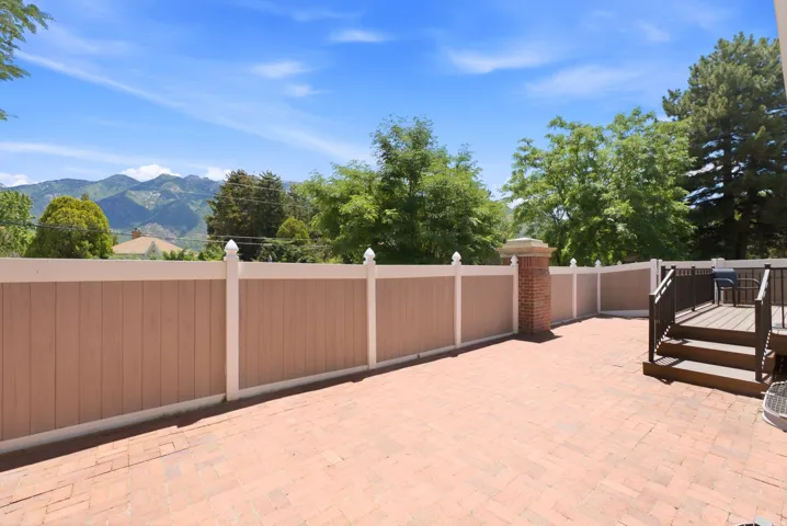 11301 S Blue Roan Ln, Sandy, Utah 84092