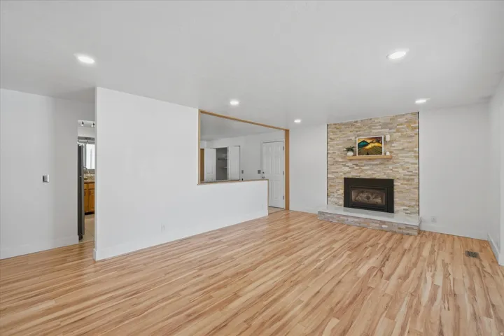 Gorgeous wood floors, gas fireplace.
