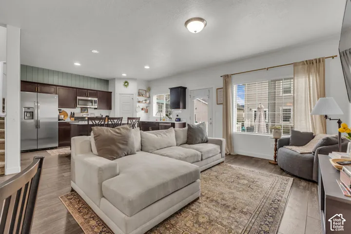 2246 W Bluebird Dr, West Haven, Utah 84401