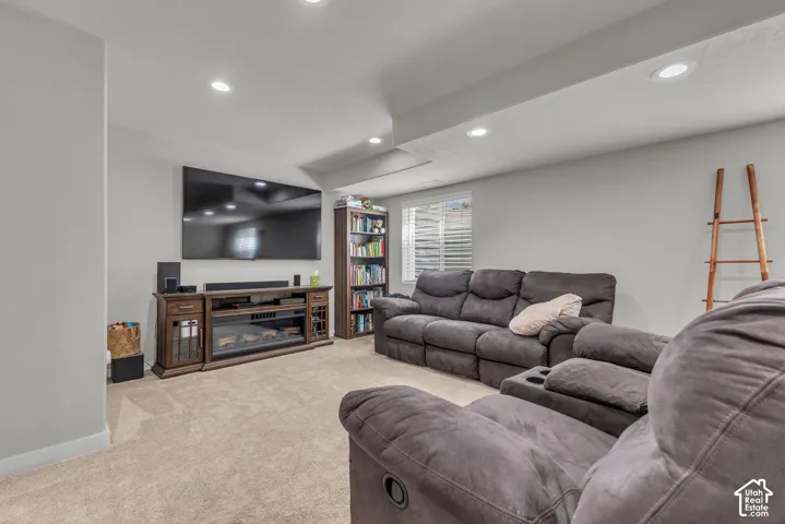 2246 W Bluebird Dr, West Haven, Utah 84401