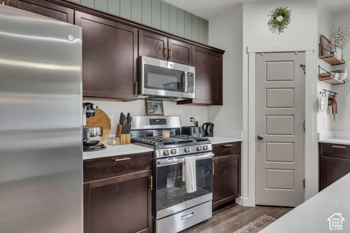 2246 W Bluebird Dr, West Haven, Utah 84401