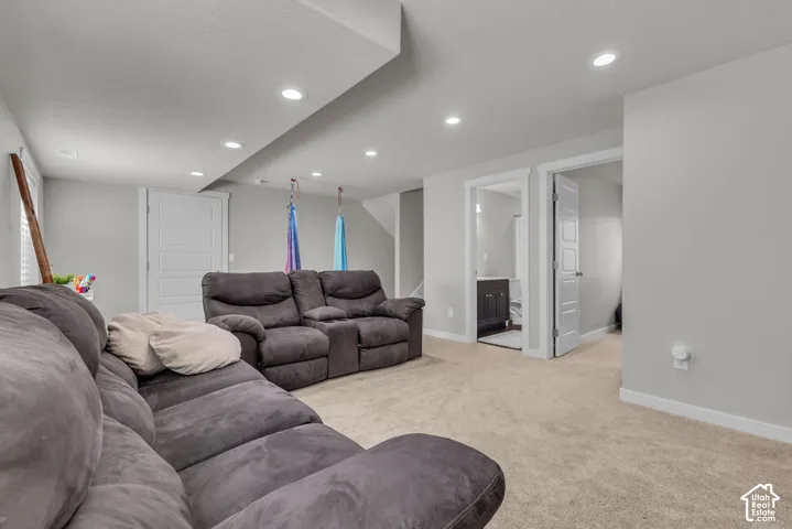 2246 W Bluebird Dr, West Haven, Utah 84401