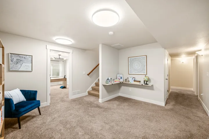 7877 S Farm Wood Ln, Midvale, Utah 84047