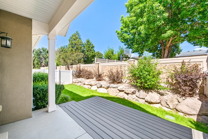 7877 S Farm Wood Ln, Midvale, Utah 84047