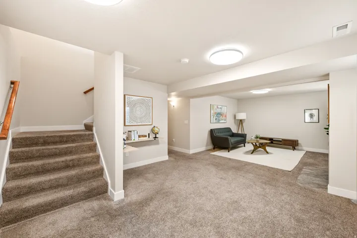 7877 S Farm Wood Ln, Midvale, Utah 84047