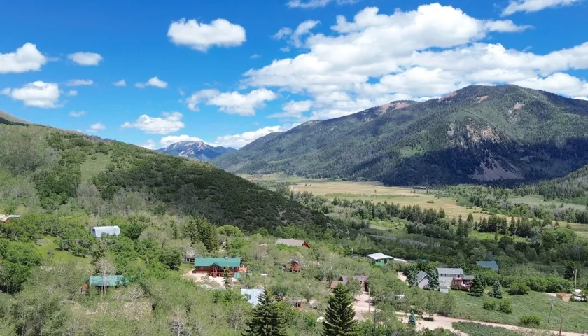 6836 E Apache #103, Oakley, Utah 84055