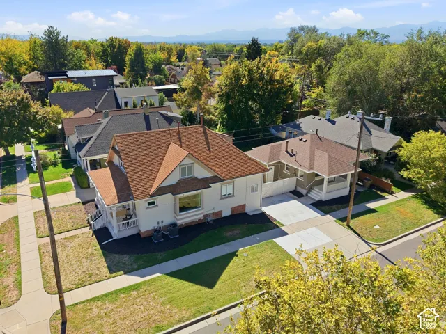 Aerial of both homes.  1046 S Lincoln Street + 938 E Herbert Avenue