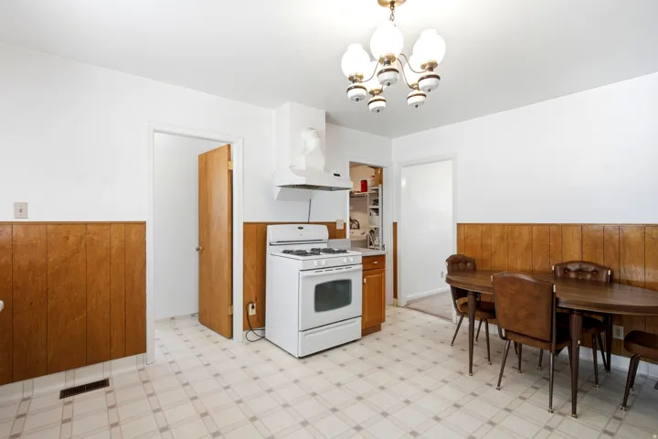 4997 S 2700 W, Roy, Utah 84067