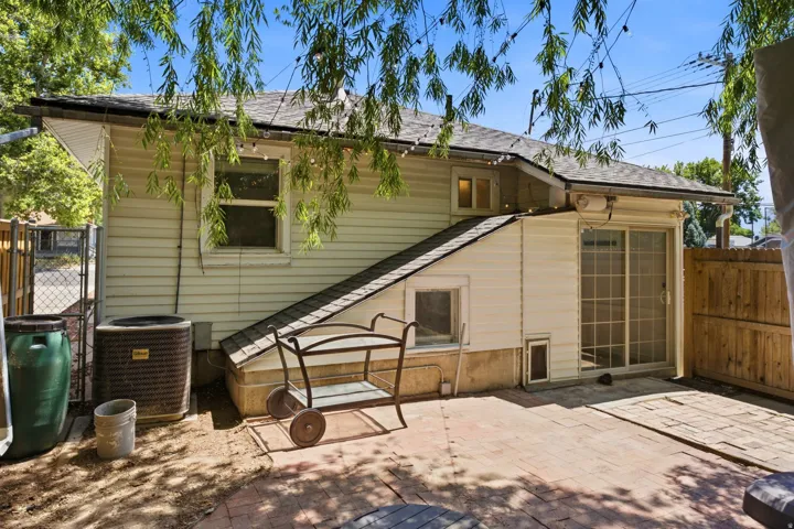 2208 Lincoln St, Salt Lake City, Utah 84106